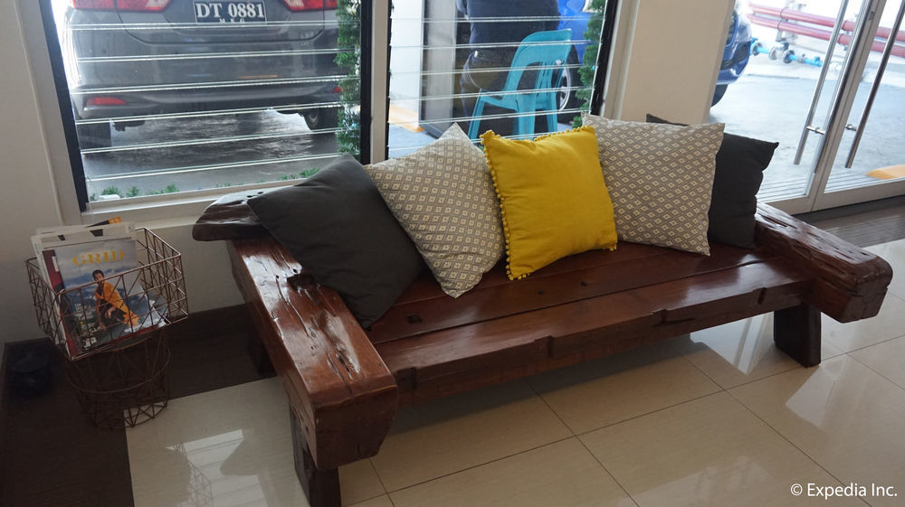 H Hotels - Metro North Uno Quezon City Buitenkant foto