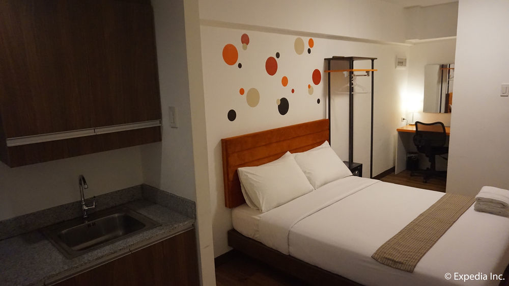 H Hotels - Metro North Uno Quezon City Buitenkant foto
