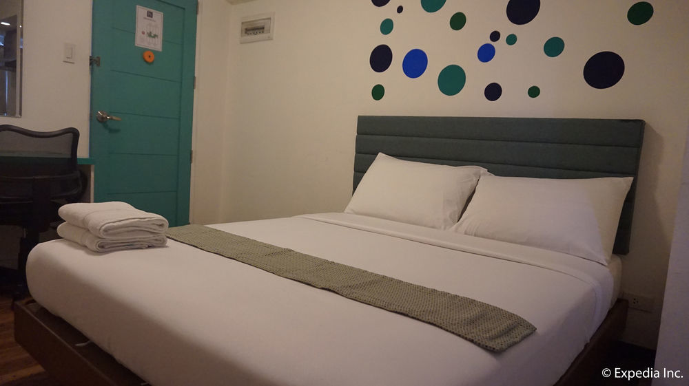 H Hotels - Metro North Uno Quezon City Buitenkant foto