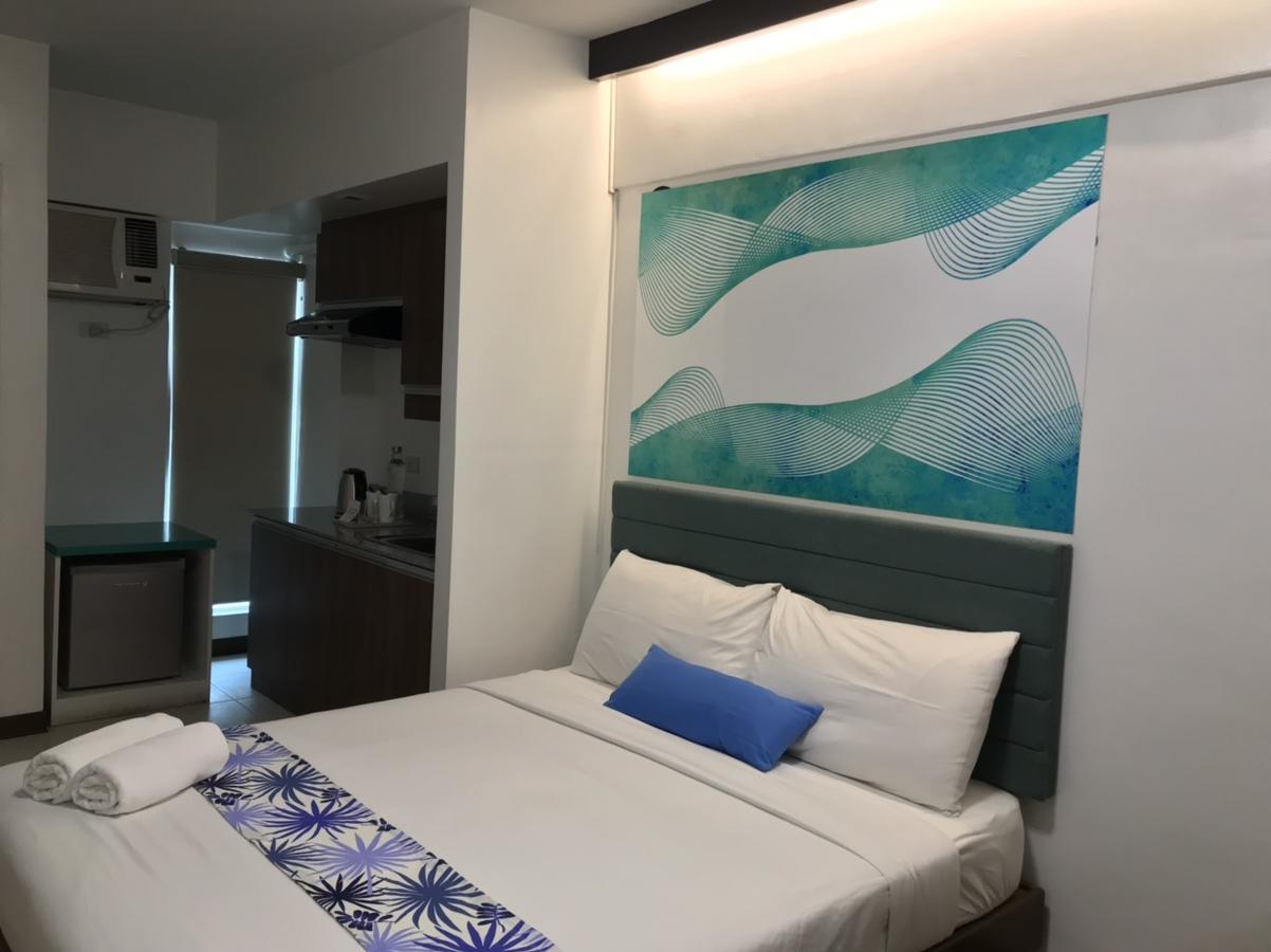 H Hotels - Metro North Uno Quezon City Buitenkant foto
