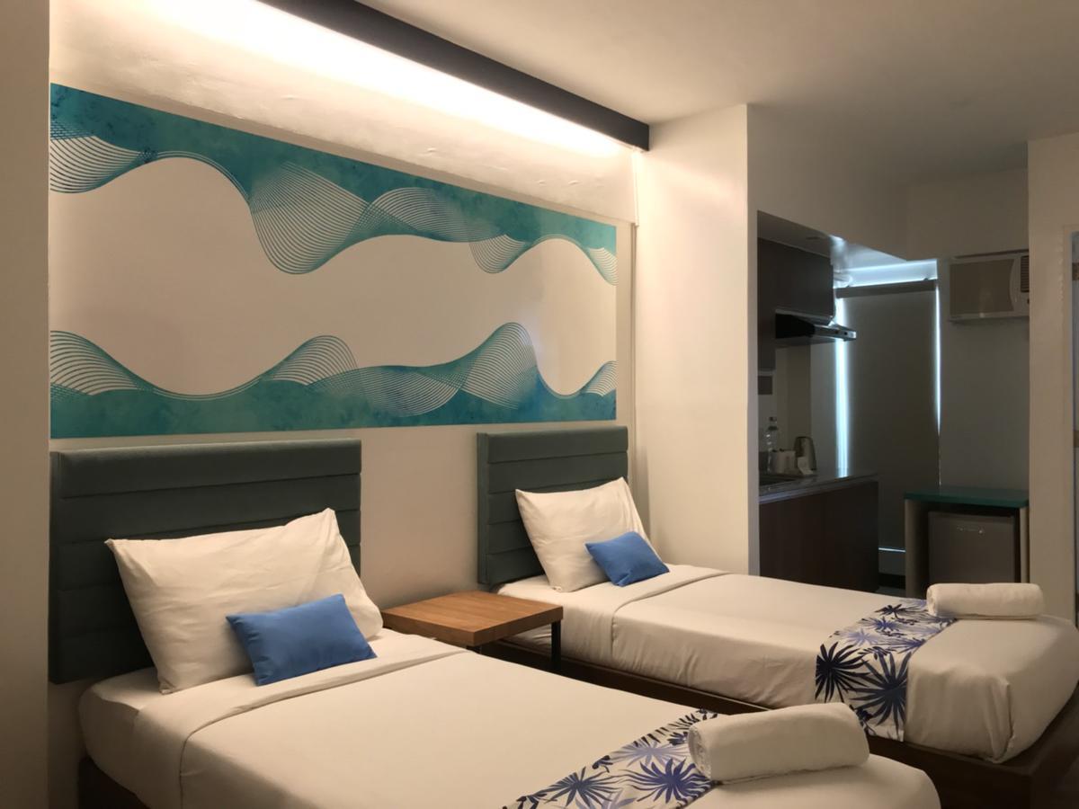 H Hotels - Metro North Uno Quezon City Buitenkant foto