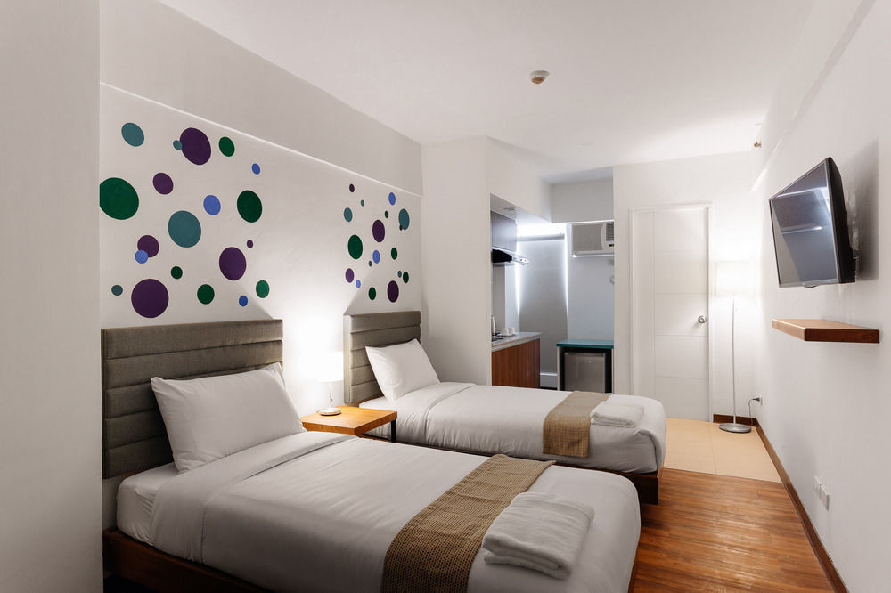 H Hotels - Metro North Uno Quezon City Buitenkant foto