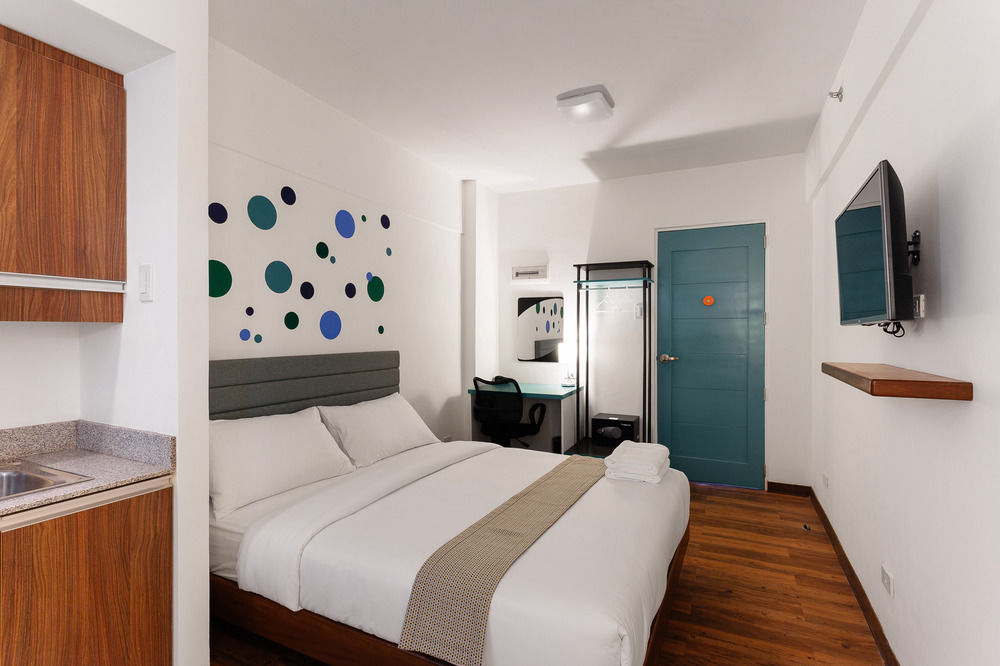H Hotels - Metro North Uno Quezon City Buitenkant foto